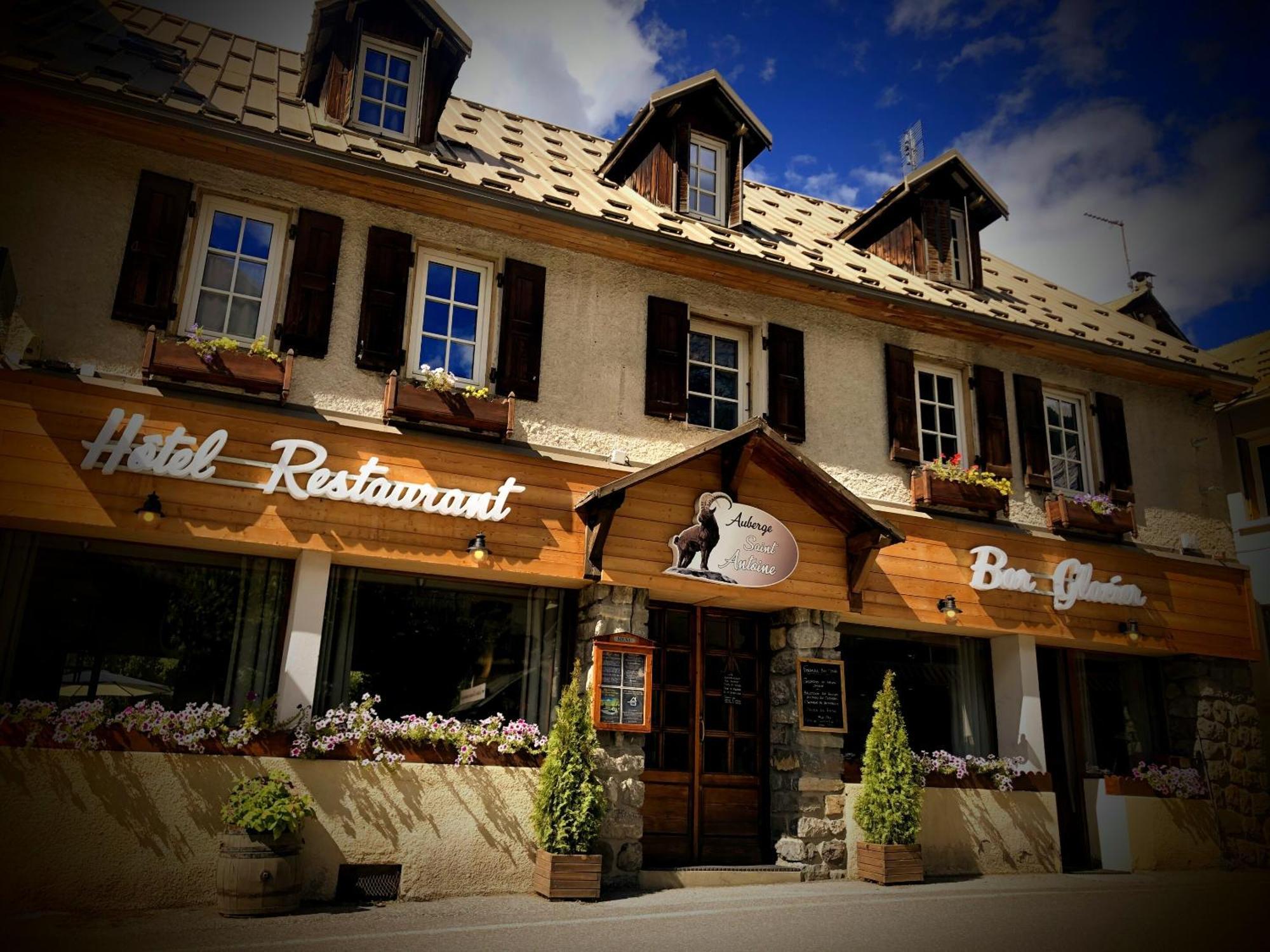 Auberge Saint Antoine Pelvoux エクステリア 写真